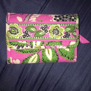vera bradley wallet